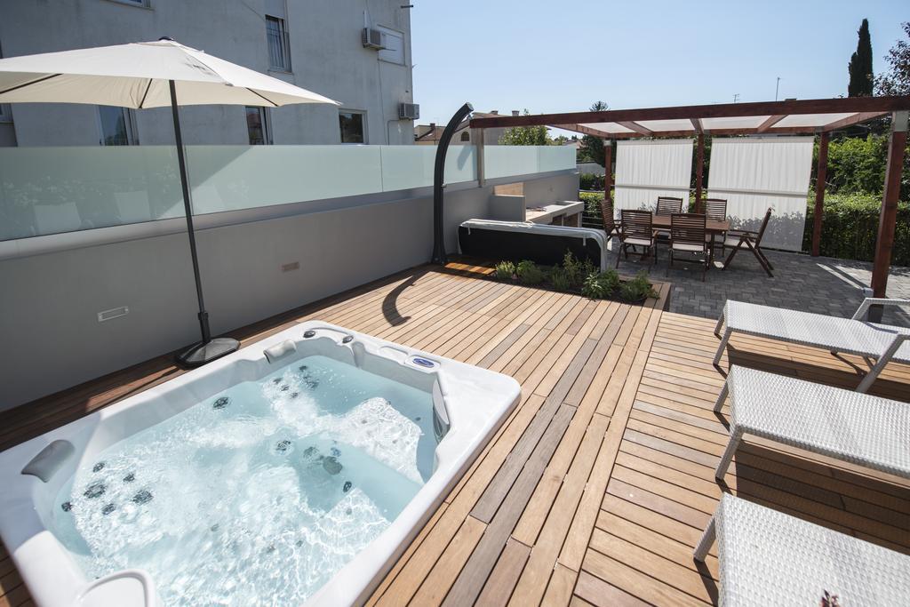 Villa Danex Premium Umag Exterior photo